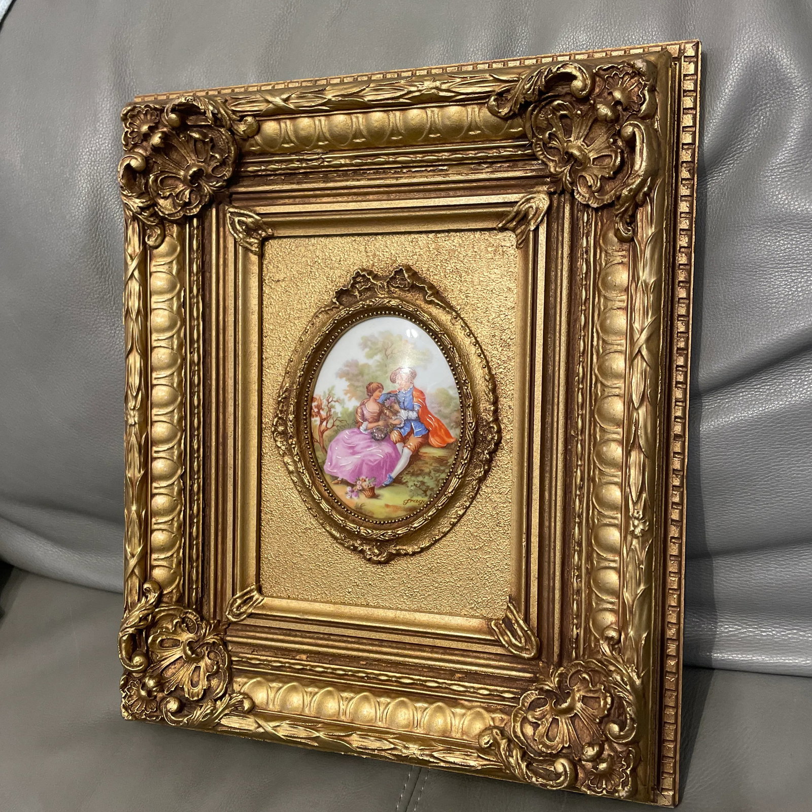 Vintage Hand Painted Framed Limoges Frangonard Medallion - Courting Couple - 4