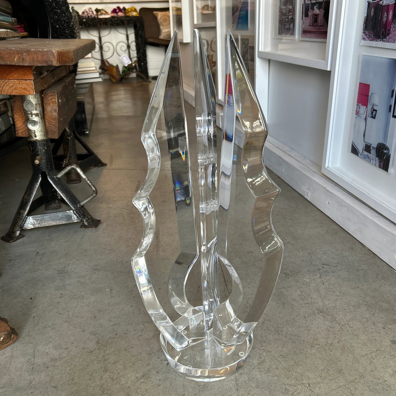 1970s Lucite Curvaceous Abstract Sculpture - 9