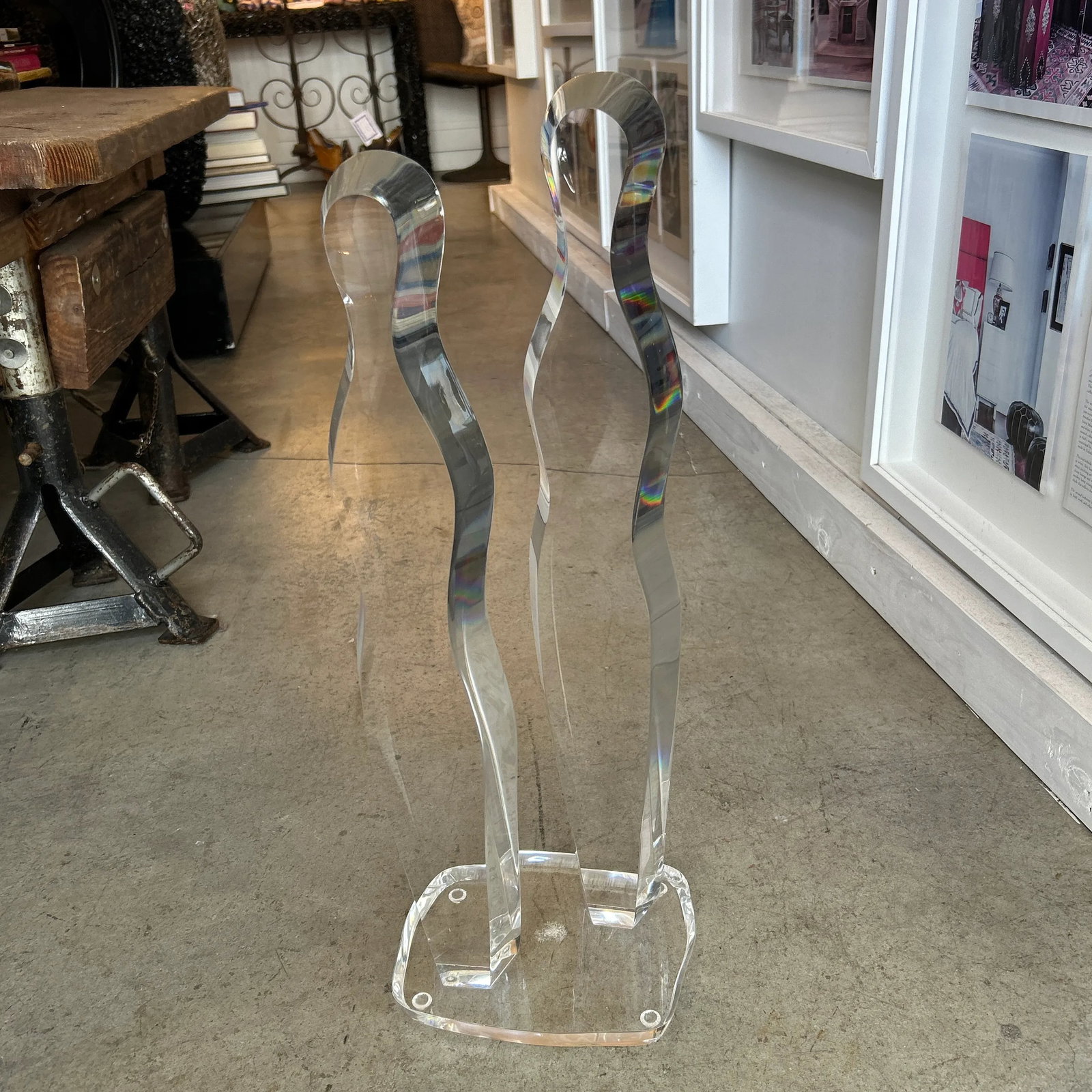 1970s Abstract Beveled Lucite Sculpture - 5