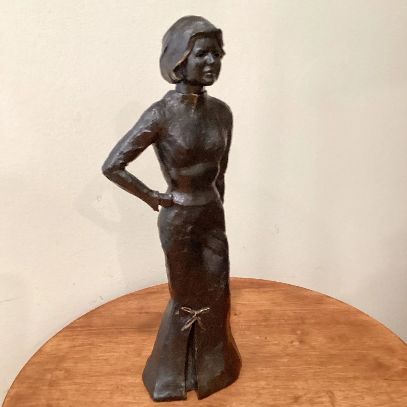 Late 20th Century Metal Art Fashionable Women Sculpture " the Parisian Lady " by Nancy Tapp Circa 19 - 2