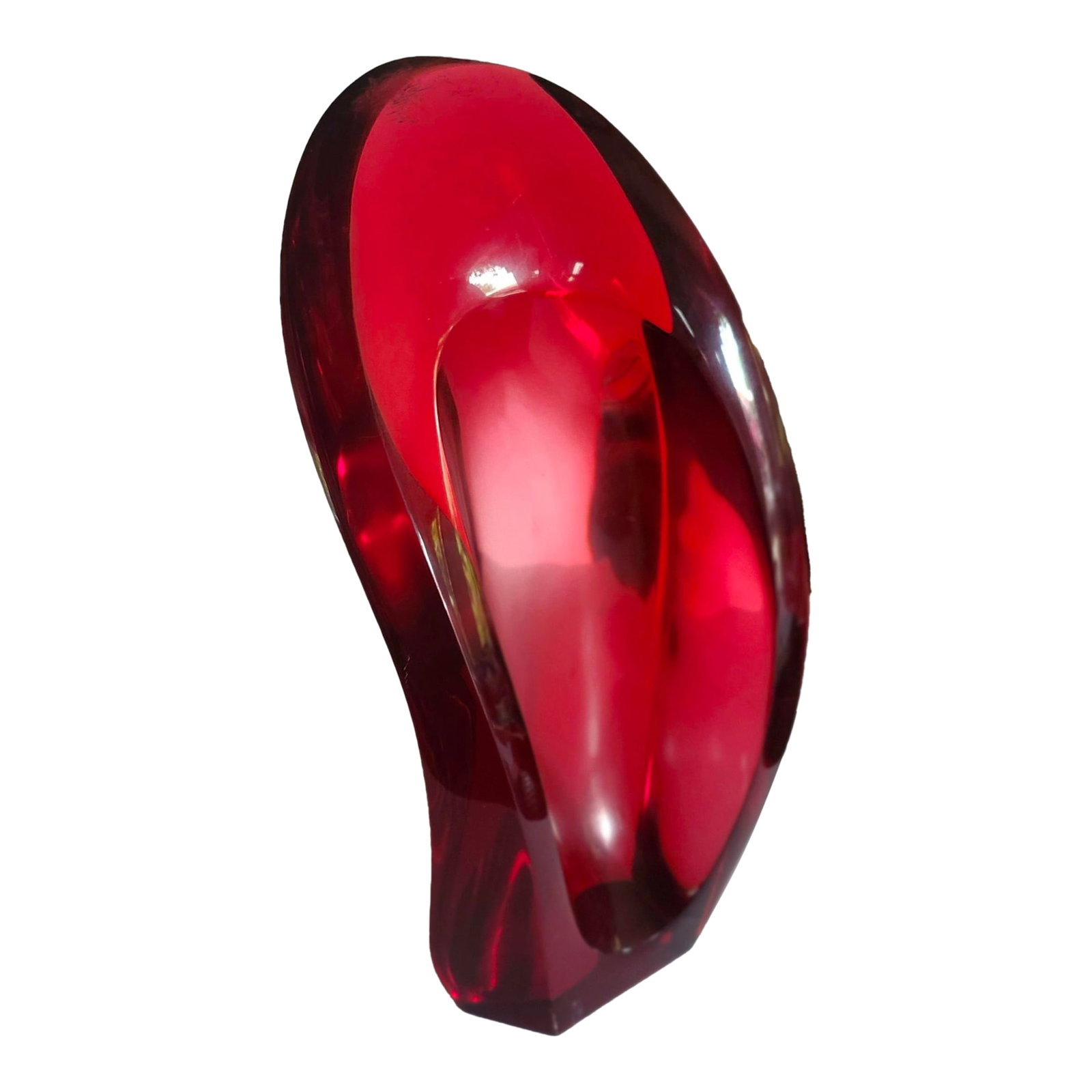 1980s Red Louis Von Koelnau Abstract Resin Sculpture: Louis Red von Koelnau large abstract resin sculpture in a twisting form and a vibrant shade of red. Signed and numbered 15 of 24 Condition: Alterations: Original Condition Unaltered Imperfections: