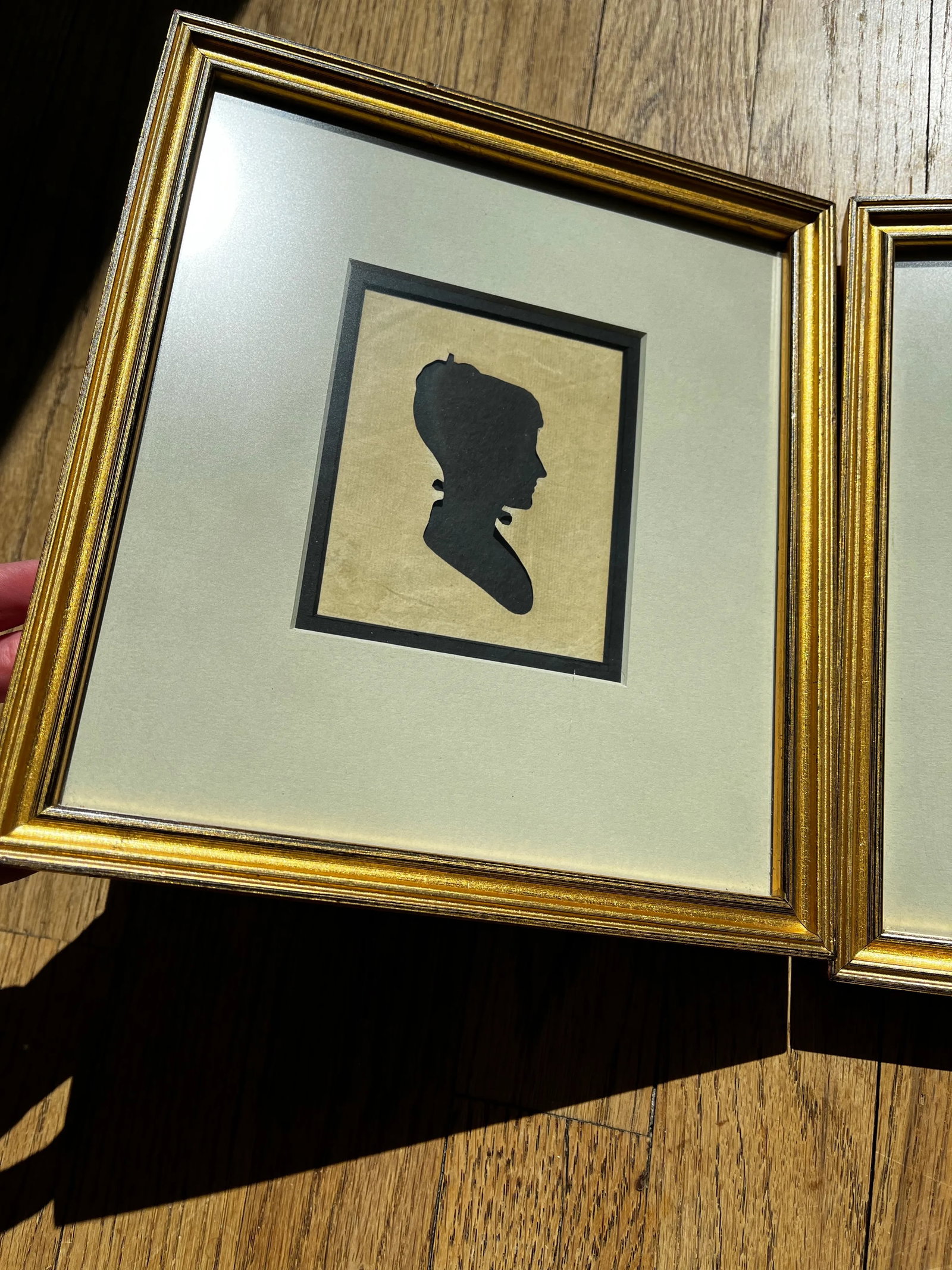 Early 19th Century Pair of Rare Antique Hollow-Cut Silhouettes in Vintage Frames - 4