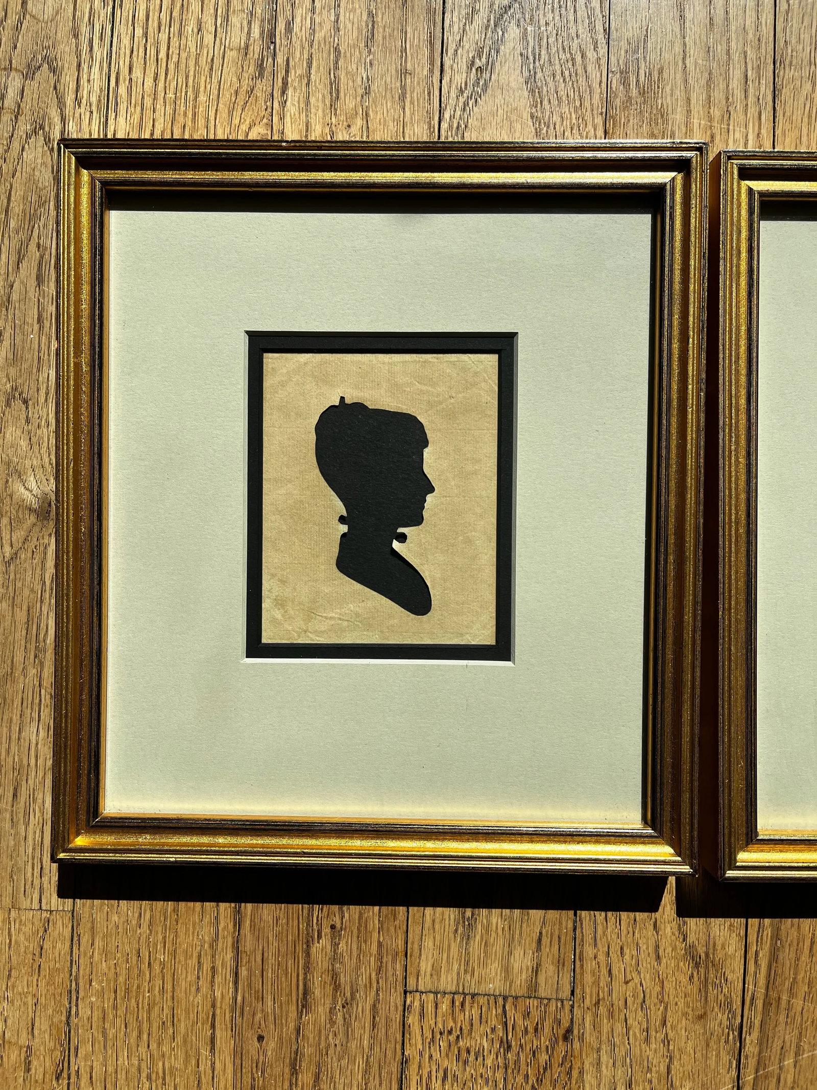Early 19th Century Pair of Rare Antique Hollow-Cut Silhouettes in Vintage Frames - 5