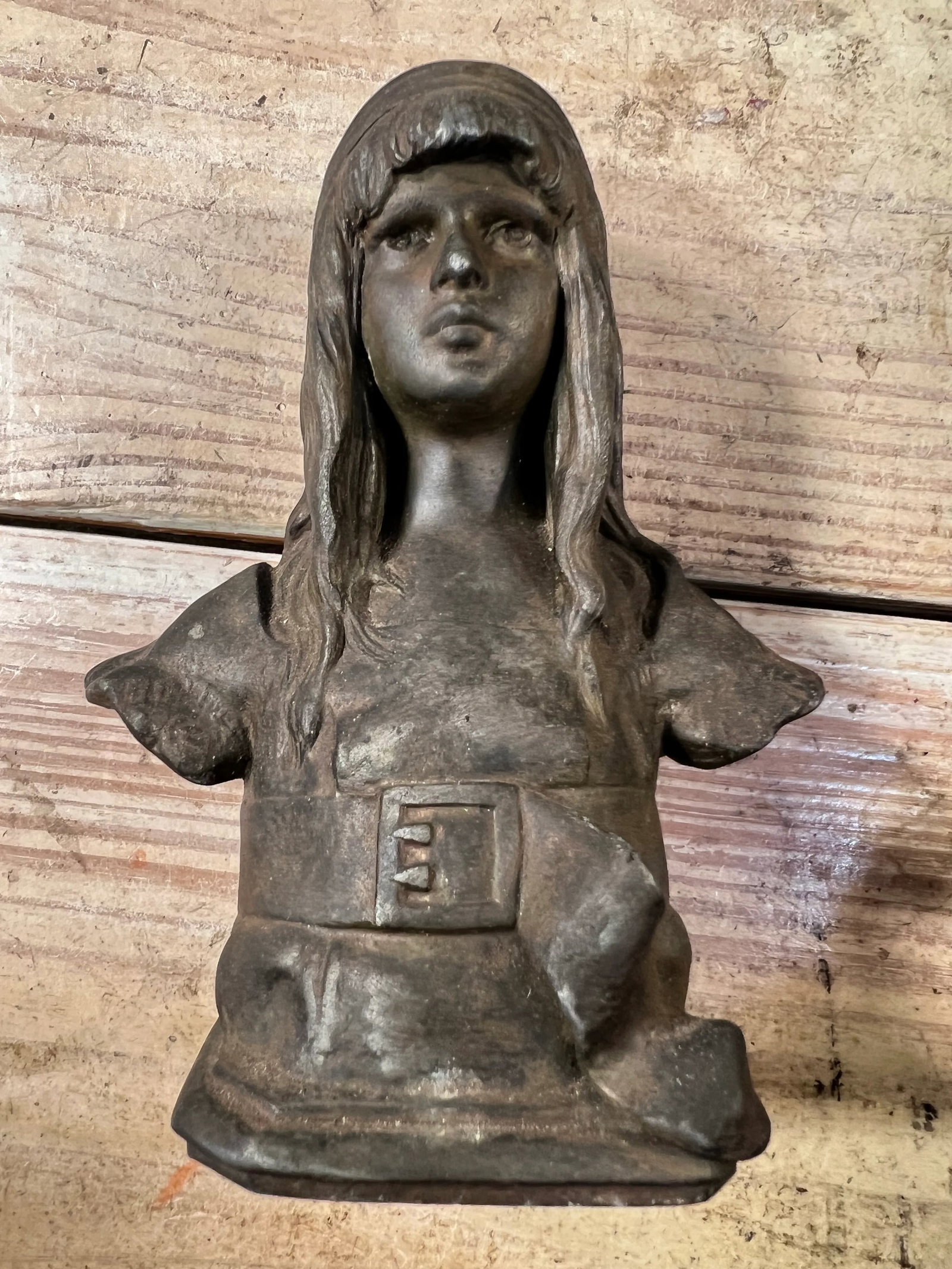 Late 19th Century Vintage Art Nouveau Statue of a Girl Signed - 4