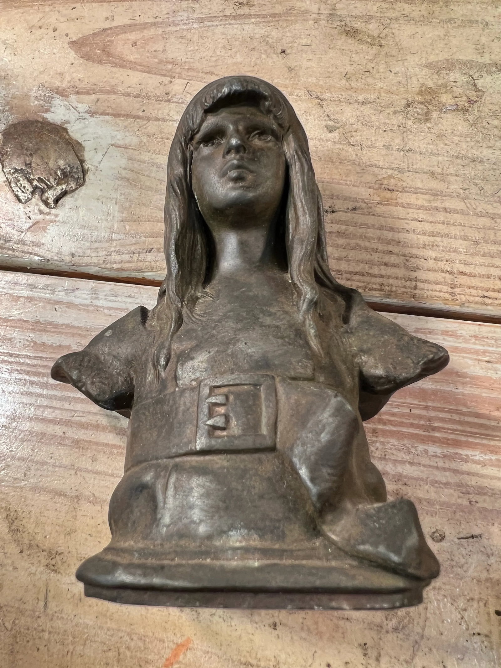 Late 19th Century Vintage Art Nouveau Statue of a Girl Signed - 5