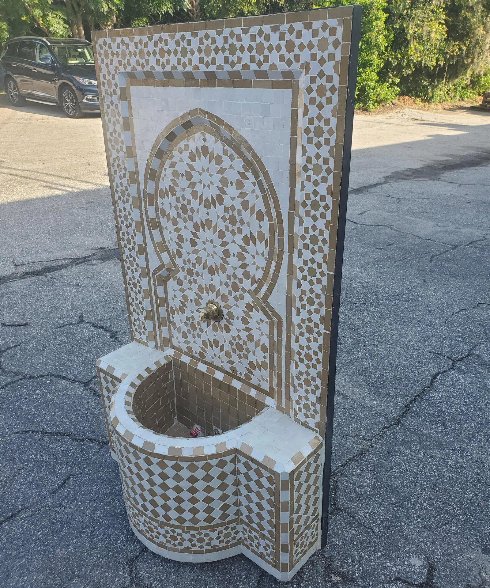 Honey Mustard and White Moroccan Mosaic Fountain - 3