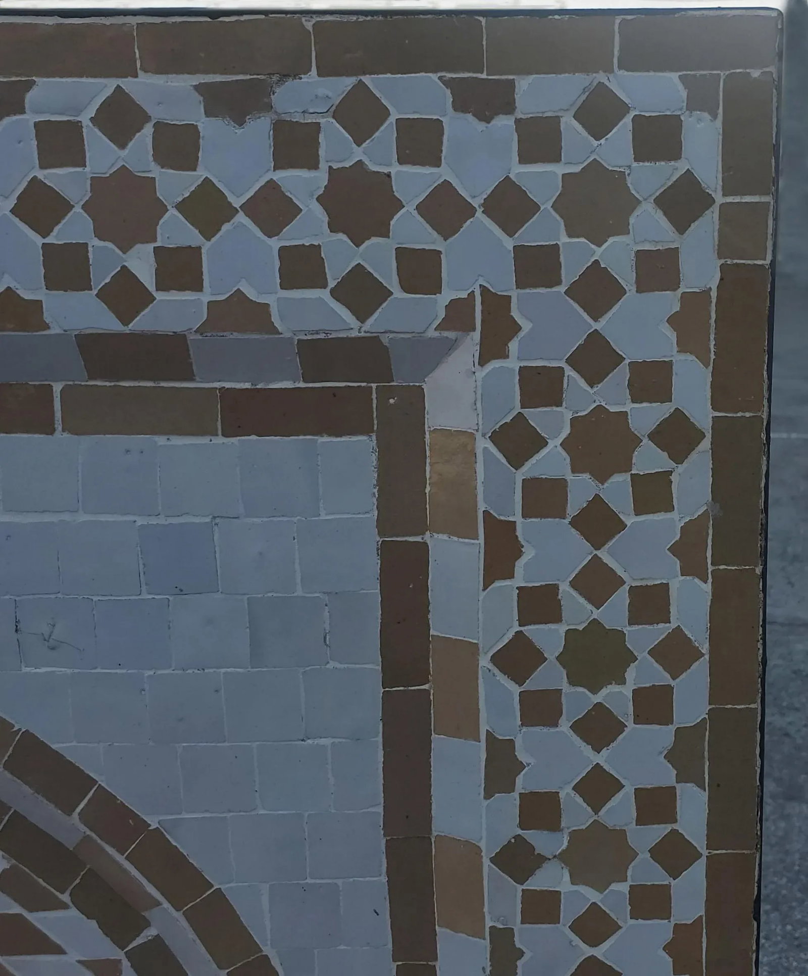 Honey Mustard and White Moroccan Mosaic Fountain - 5
