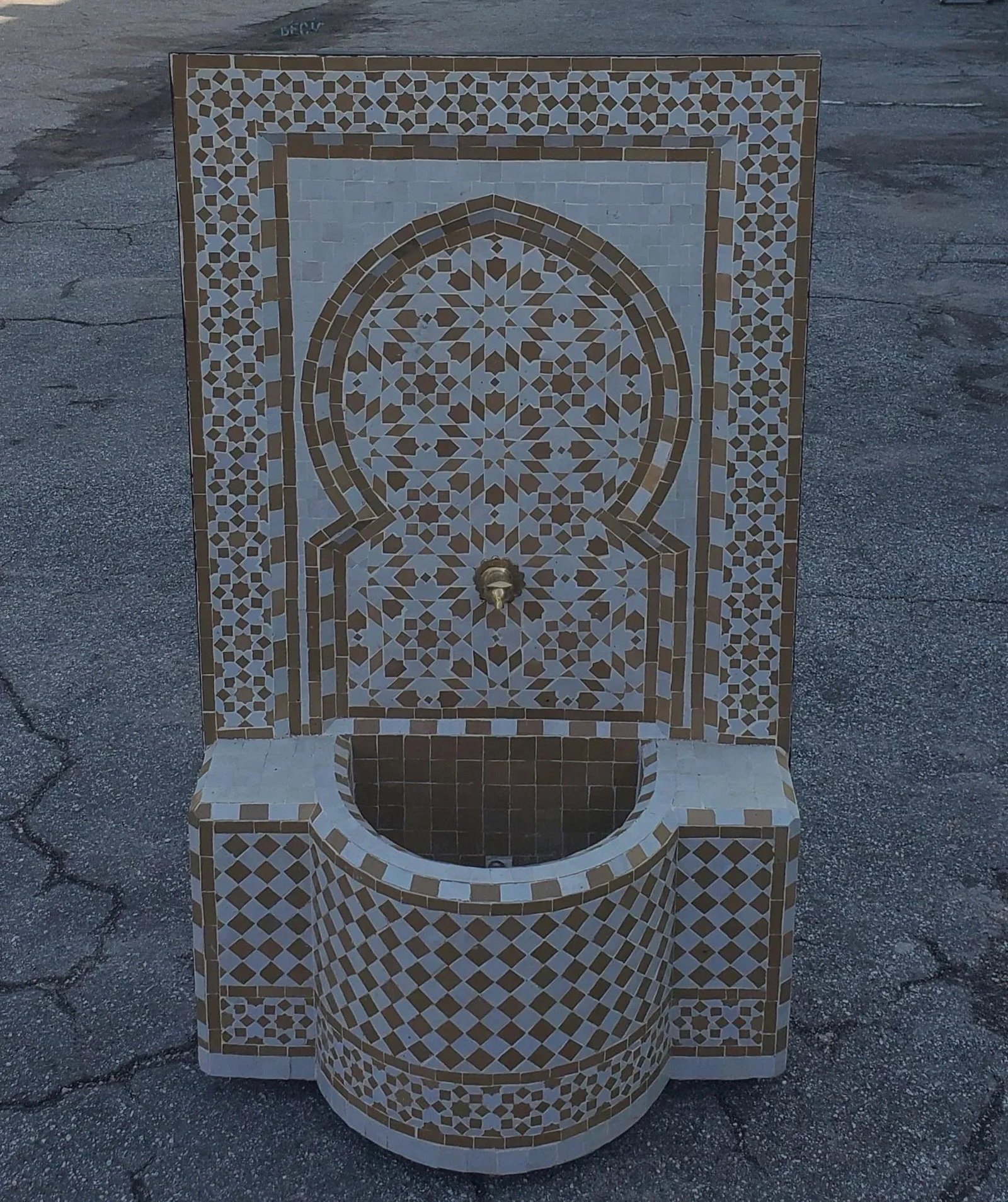 Honey Mustard and White Moroccan Mosaic Fountain - 6