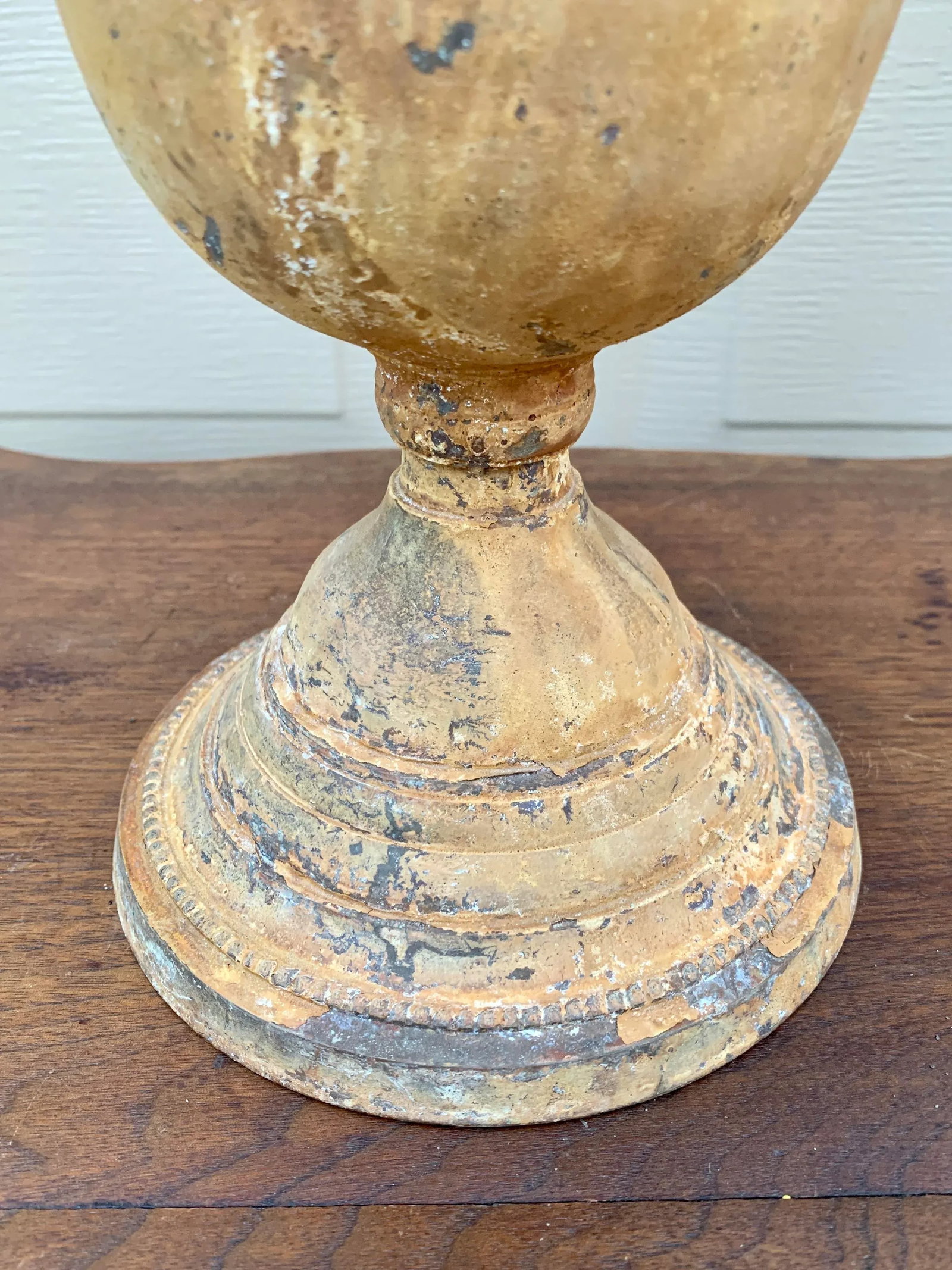 Weathered Cast Iron Garden Finials, a Decorative Pair - 10