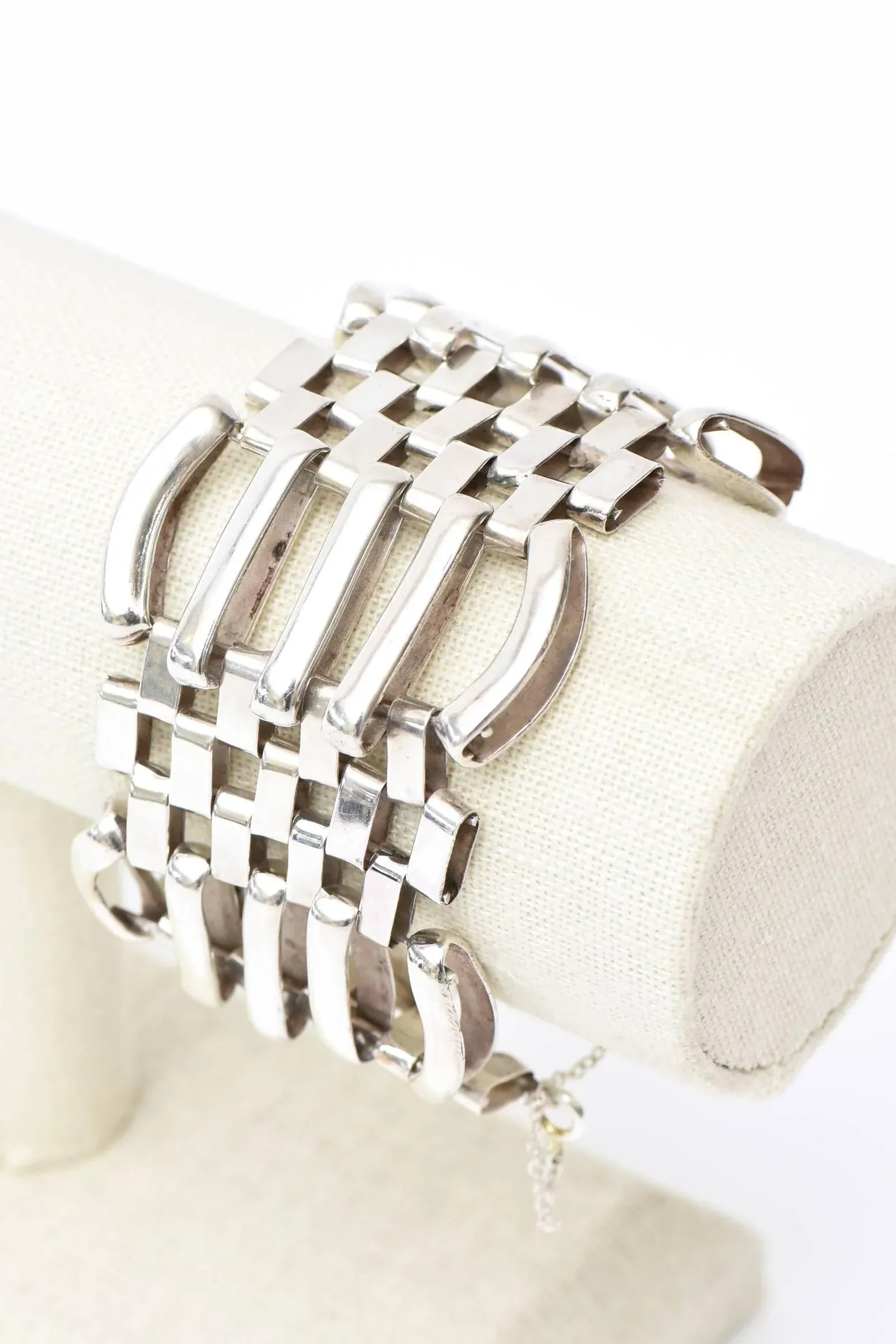 Vintage Sterling Silver Modernist Sculptural Link Cuff Bracelet Hallmarked - 9