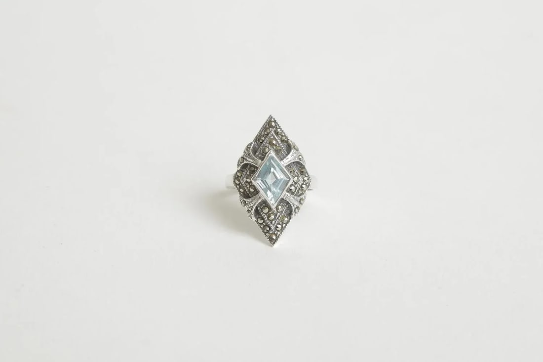 Vintage Art Deco Sterling Silver Blue Topaz and Marquisette Art Deco Ring, Size 8 - 2