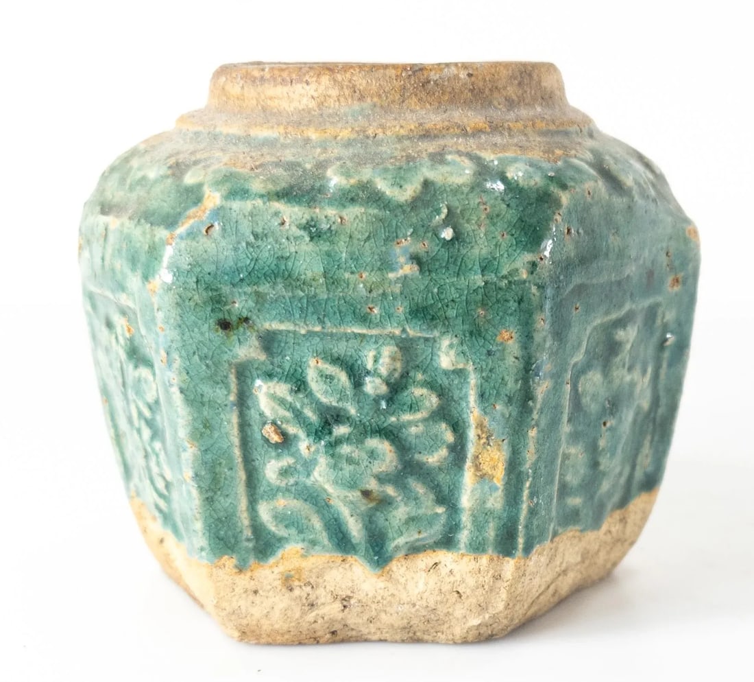 20th Century Chinese Chinoiserie Green Glazed Pottery Ginger Jar - 2