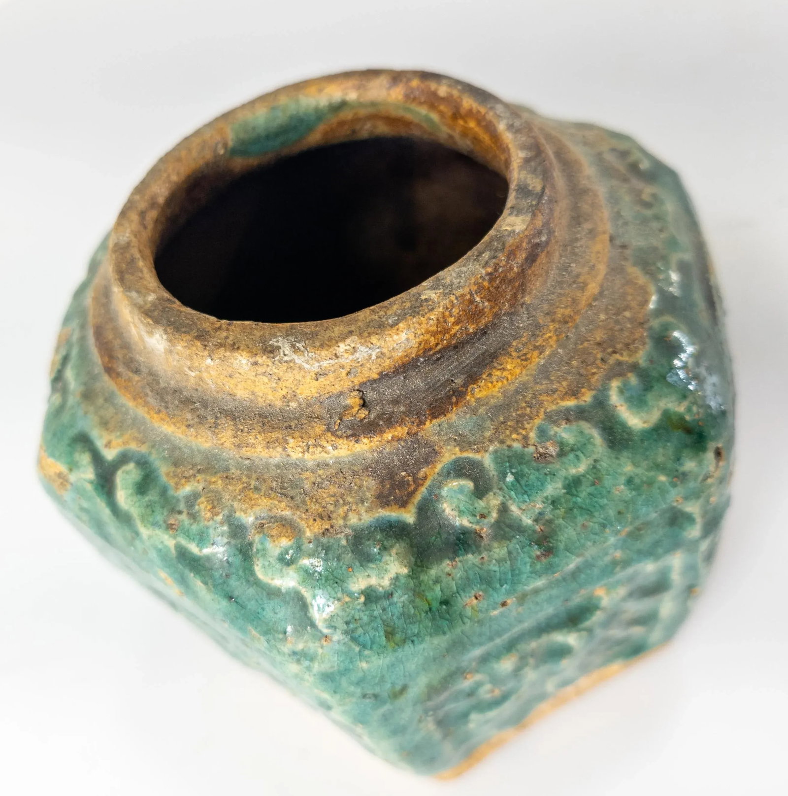 20th Century Chinese Chinoiserie Green Glazed Pottery Ginger Jar - 6