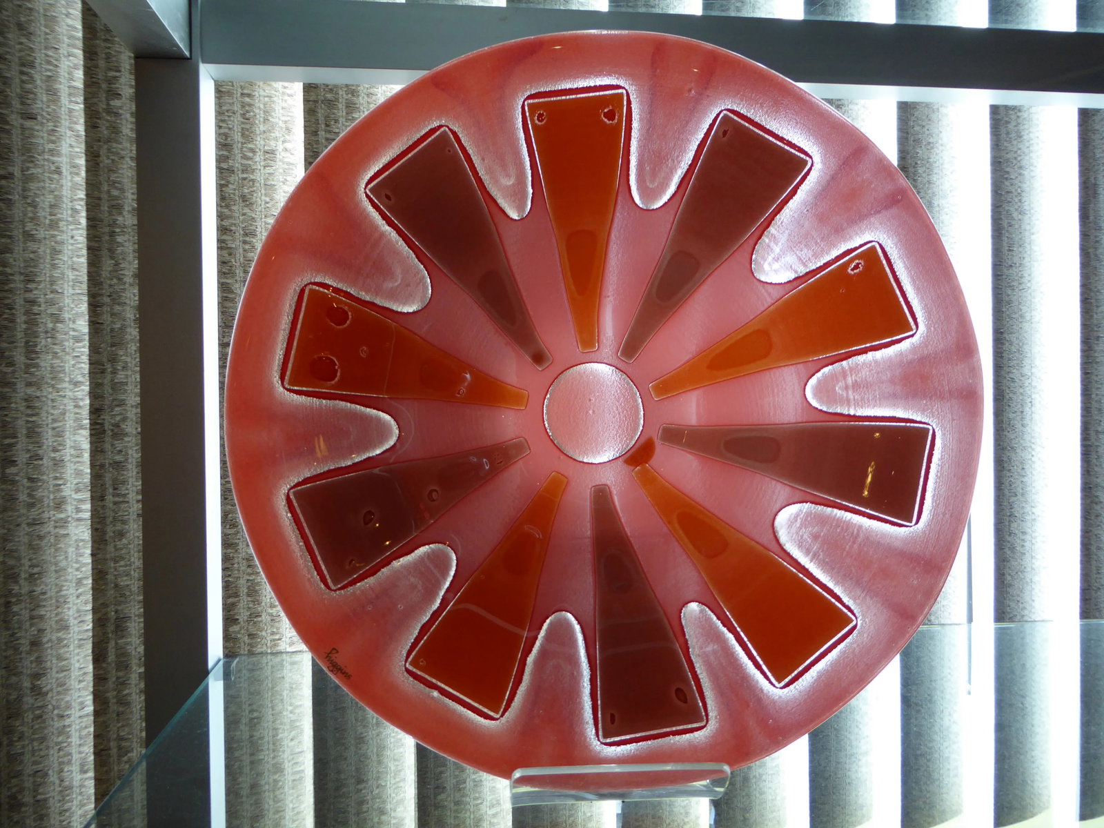1960s Scandinavian Modern Michael & Frances Higgins Fused Glass Bowl - 3