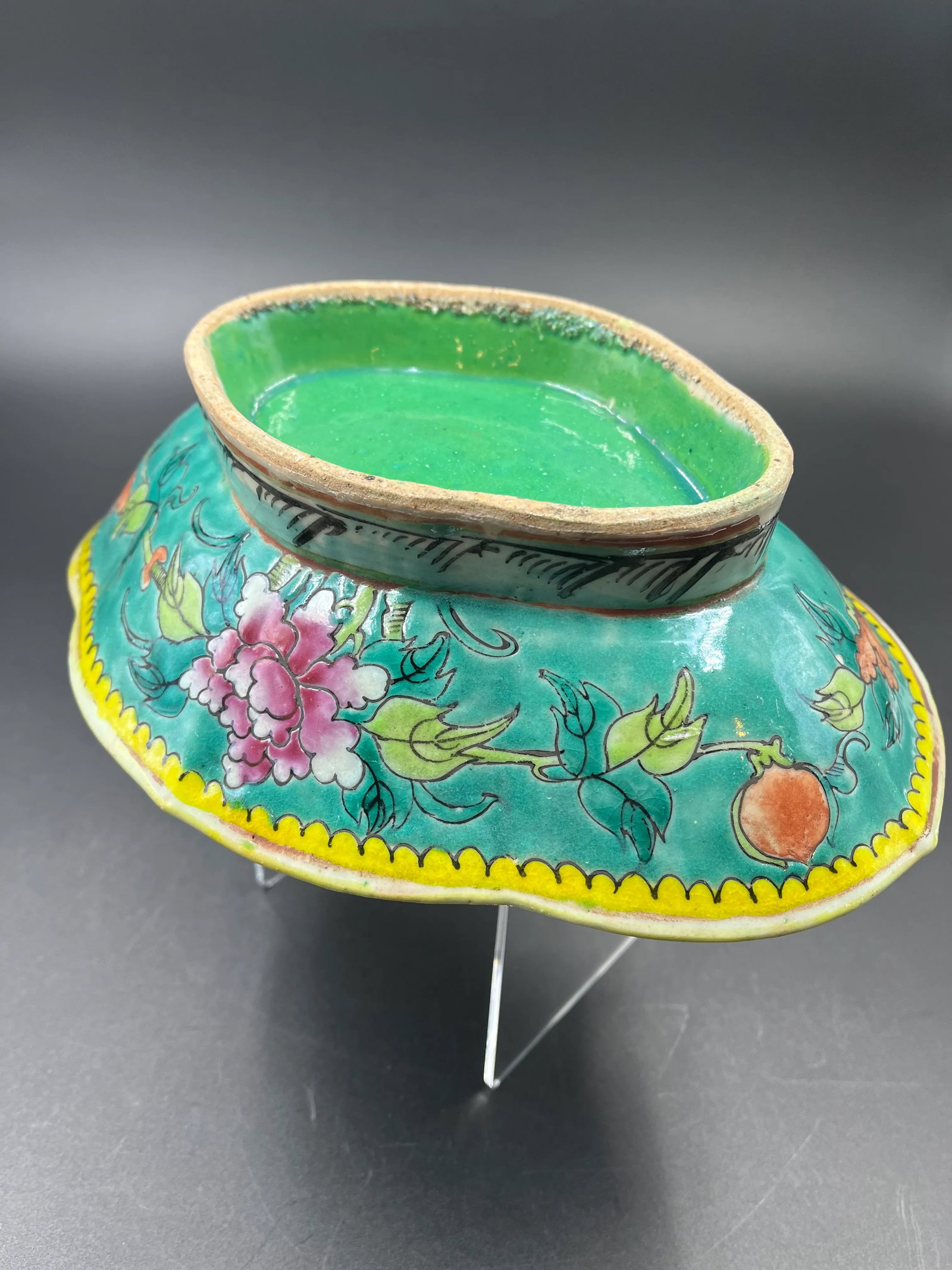 Vintage Chinese Large Pedestal Bowl - Green Bottom - 5