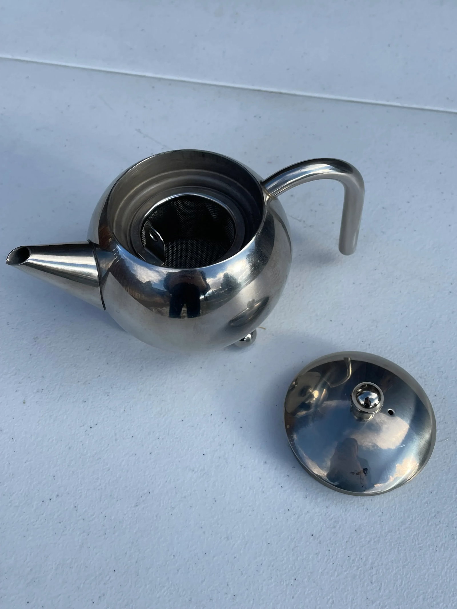 Art Deco Style Chrome Round Tea Pot - 7
