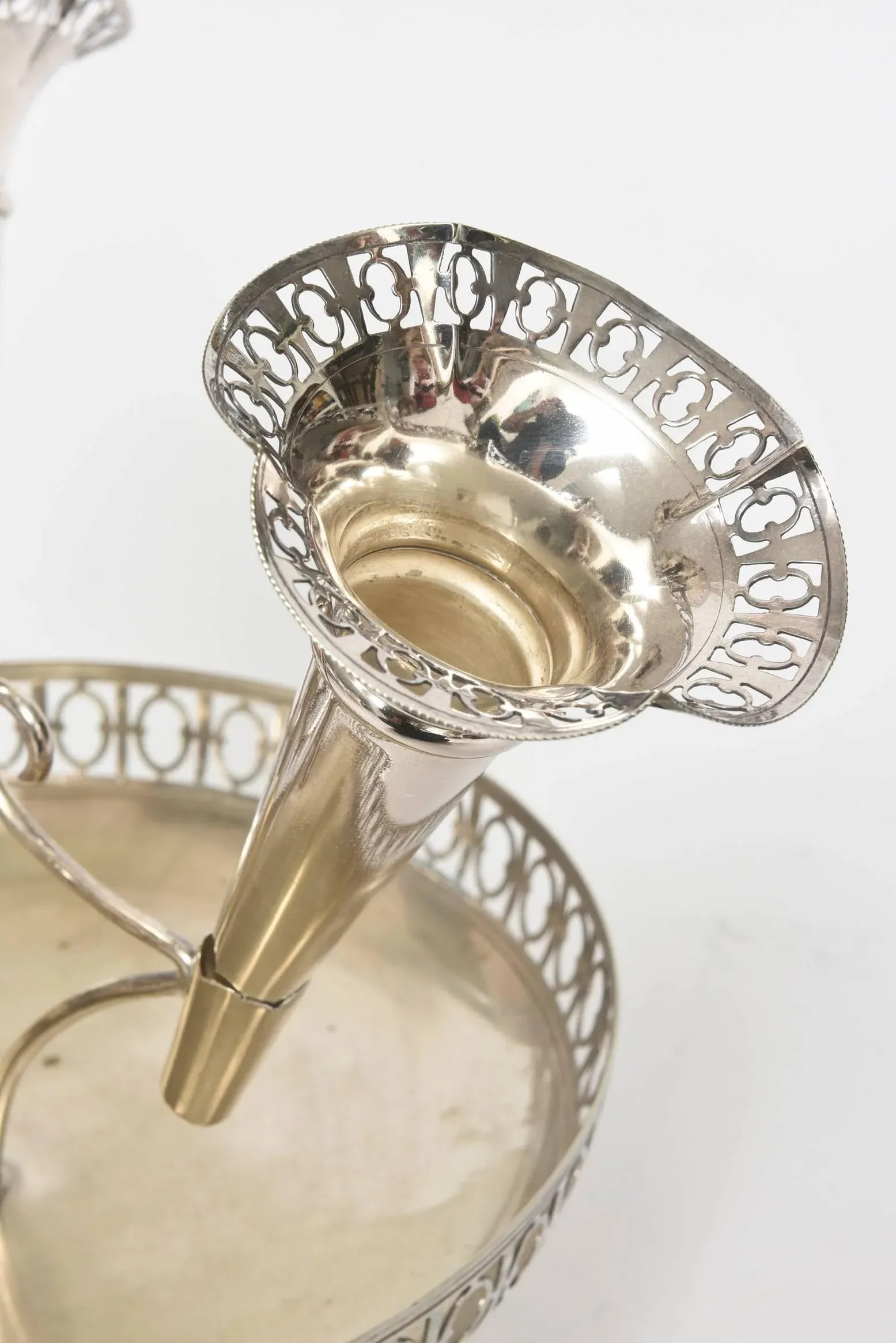 20th Century English Traditional Silver Plate Epergne Centerpiece - 6