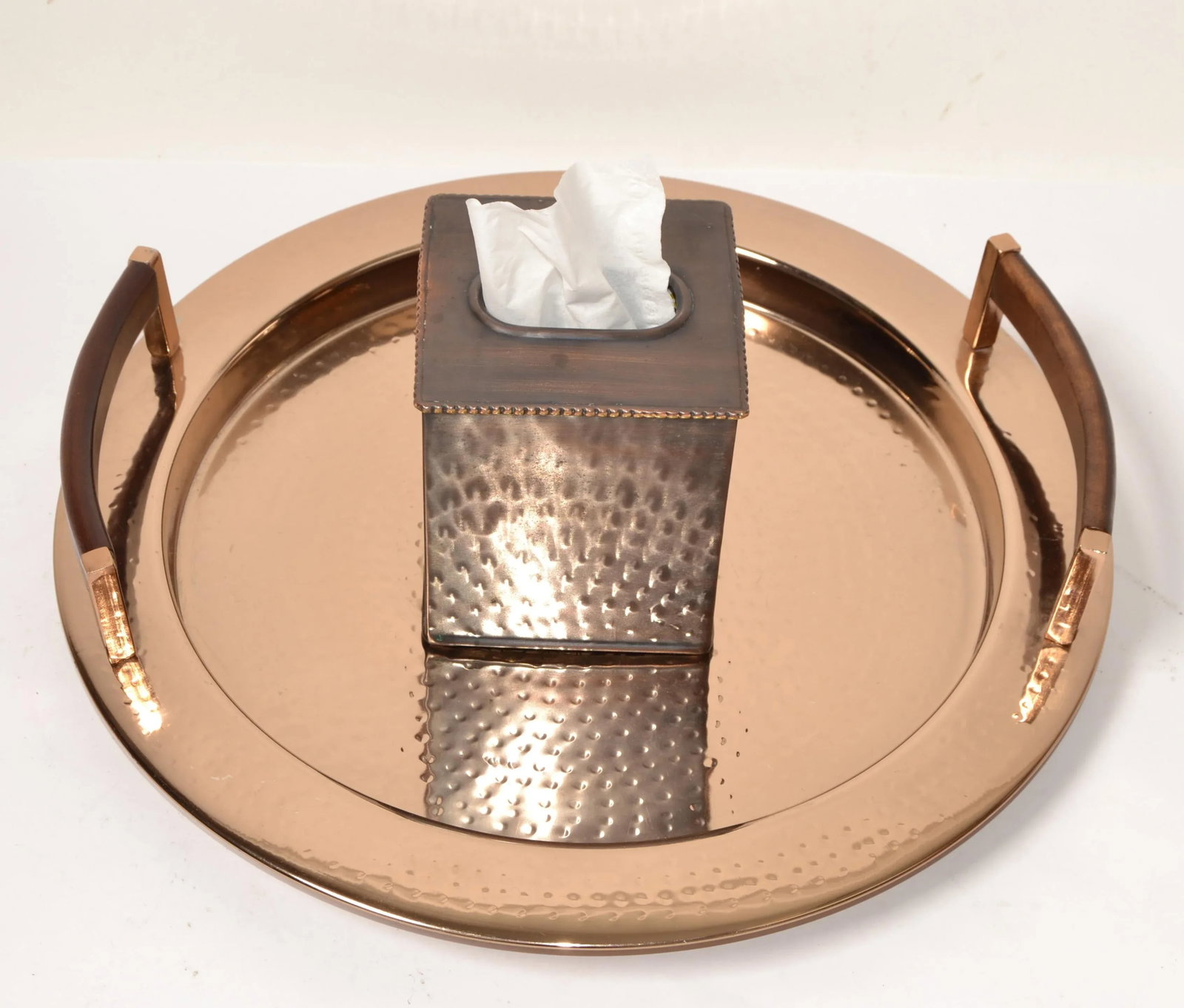 1990s Williams Sonoma Round Hammered Copper Serving Tray Leather Handles Ottoman Tray - 10