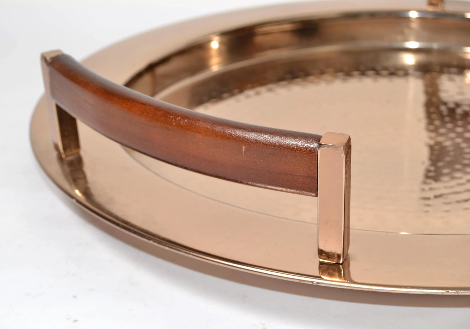 1990s Williams Sonoma Round Hammered Copper Serving Tray Leather Handles Ottoman Tray - 5