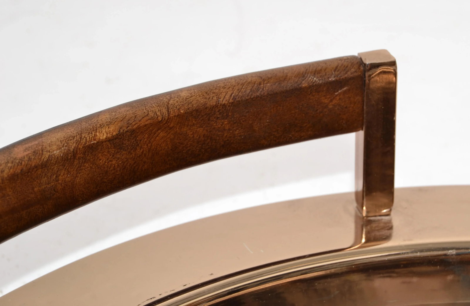1990s Williams Sonoma Round Hammered Copper Serving Tray Leather Handles Ottoman Tray - 6