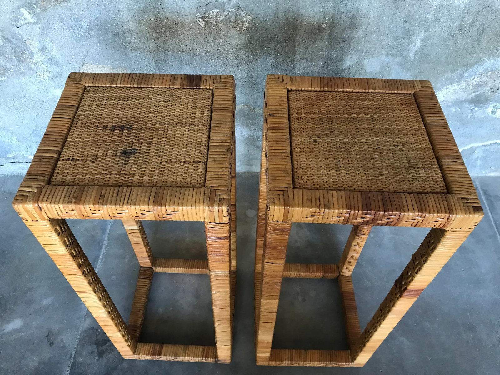 Vintage 1980s Rattan Plant Stands ~ a Pair - 4