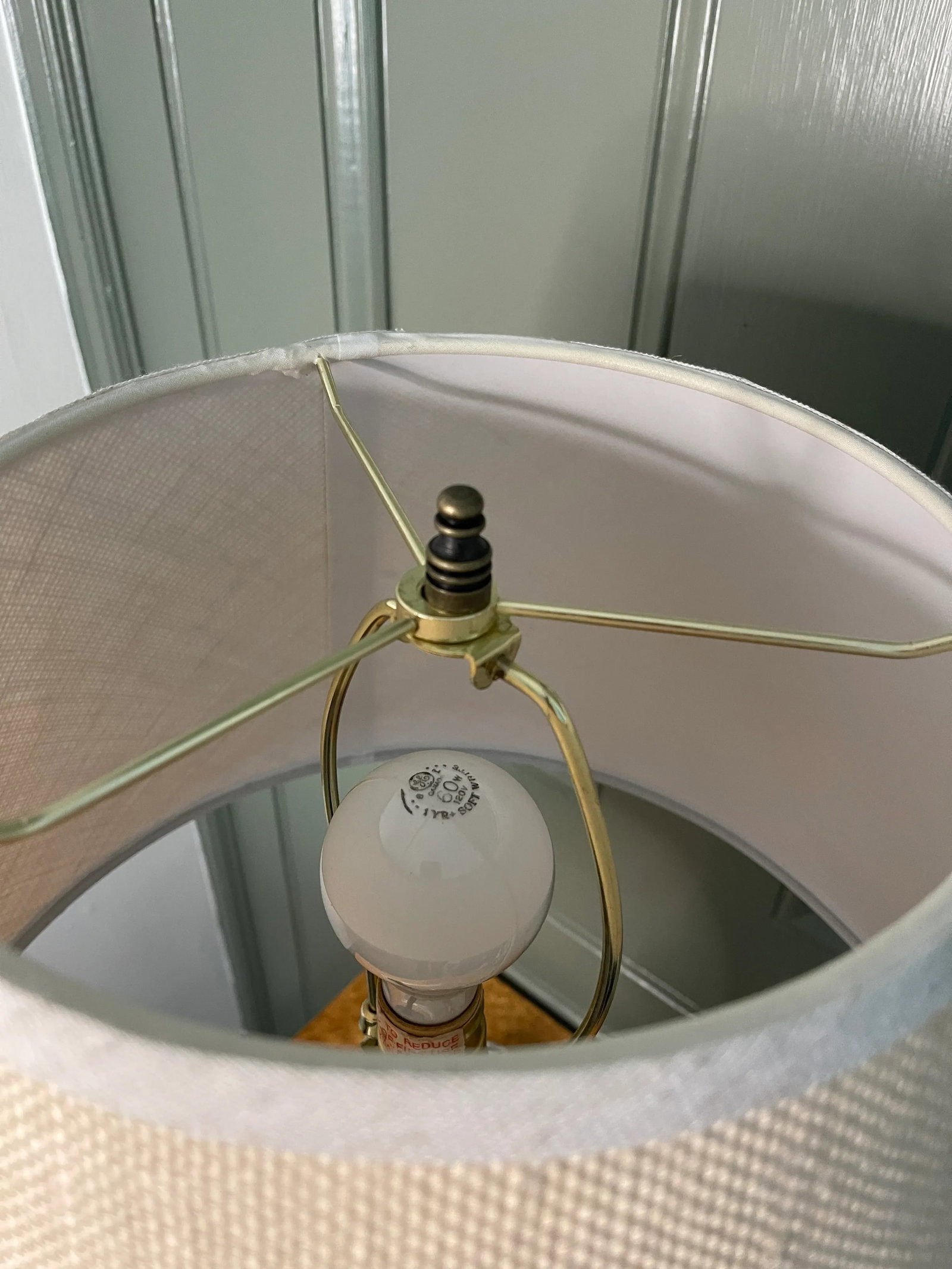 Vintage Table Lamp in Cream Crackle Glaze - 5