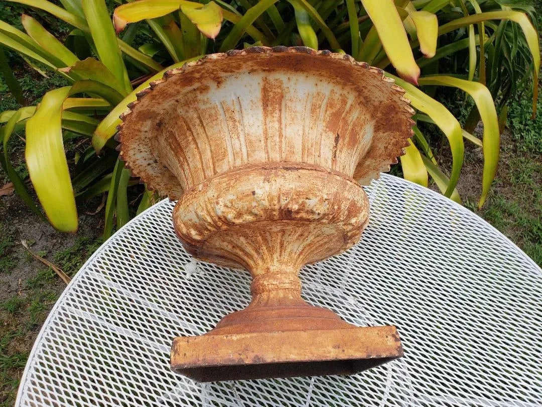 19th Century Gothic Revival Monumental Saw Tooth Cast Iron Urn - 2