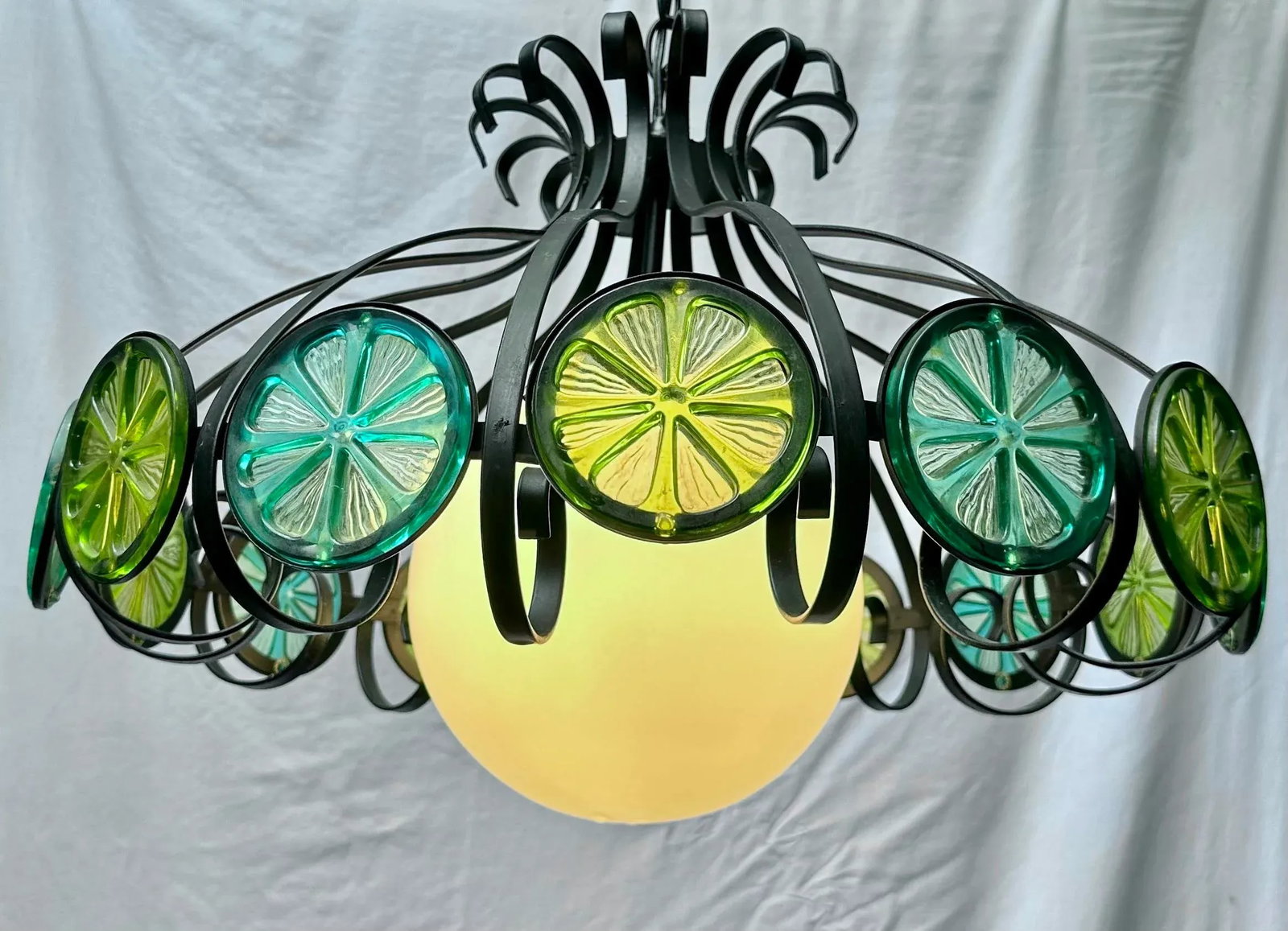 1970s Halo Lite-Trend Los Angeles Limes and Lemons Fruit Slices One Light Swag Pendant Fixture - 3