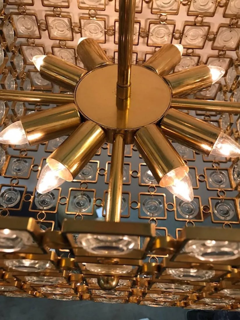 Italian 1970s Sciolari Gold and Crystal Disk Geometric Cube Chandelier - 6