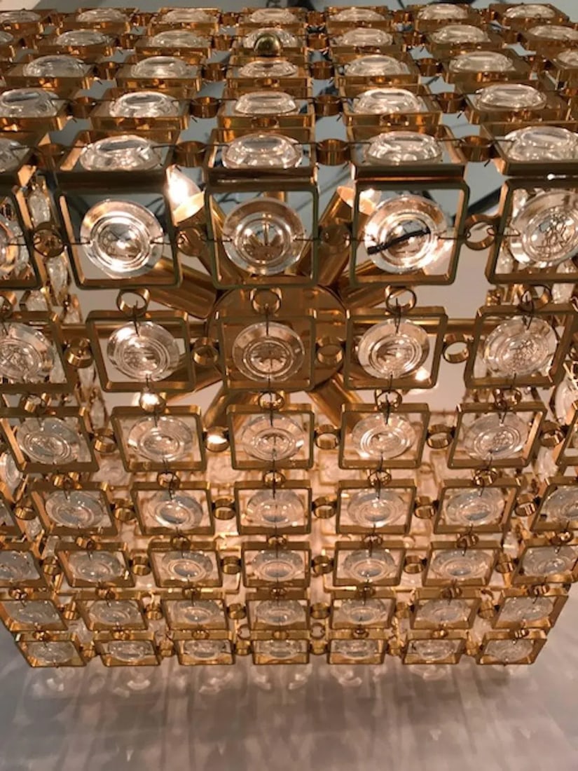 Italian 1970s Sciolari Gold and Crystal Disk Geometric Cube Chandelier - 9