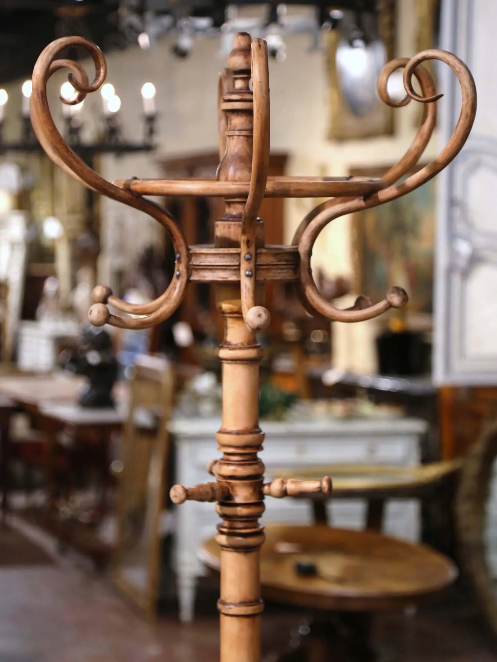 Early 20th Century Thonet Style Bleached Bentwood Swivel Hall Tree Coat Stand - 5