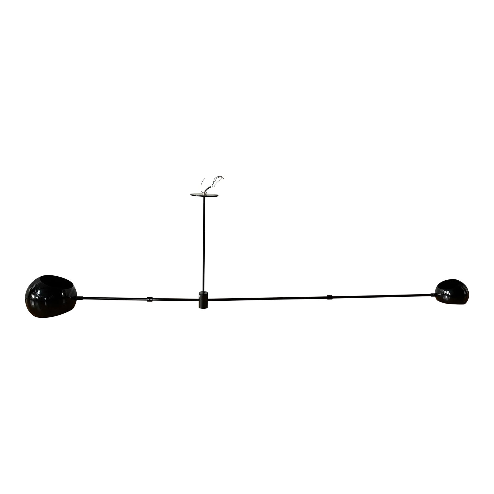 21st Century Boi Pendant Duo Lamp by David Weeks Studio: The sleek and sophisticated Boi Duo Pendant lamp by David Weeks Studio draws on a strong mid-century and Italian modern influence to produce a stunning piece that combines form and function