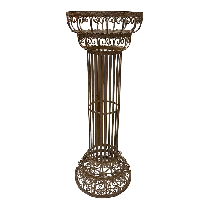Vintage Mid Century Decorative Scrollwork Metal Plant Stand: Vintage Mid Century Decorative Scrollwork Metal Plant Stand. Bronze colored. Dimensions: 43' Tall x 15 3/4' Width. BEAUTIFUL Item! Condition: Alterations: Original Condition Unaltered Imperfections: S