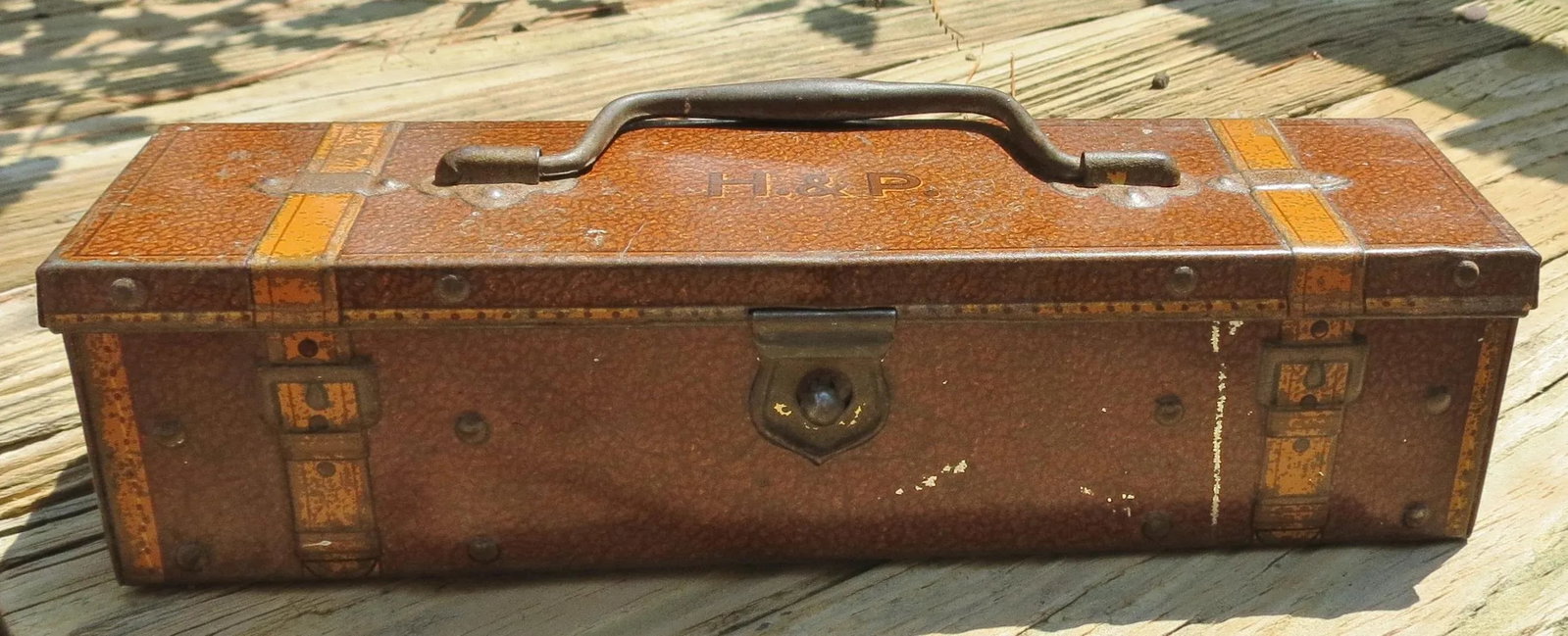 Early 20th Century Antique Huntley and Palmers Biscuit Tin - 6