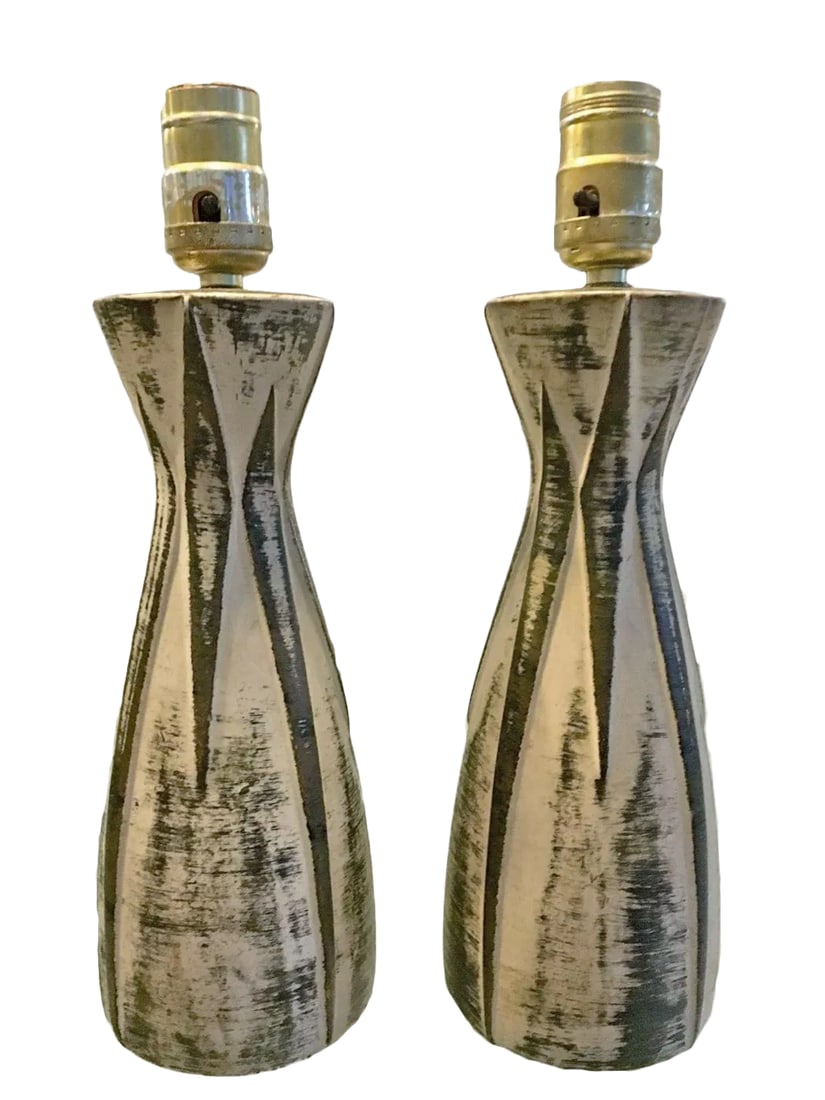 1950s Molded Ceramic Table Lamps, Hand Painted With Embossed Pattern - a Pair: Two Molded and Embossed Ceramic Table Lamps. They are without harp. Hand painted detail in bronze and light green cover in parts an Ecru colored base color. 1950s vintage. Condition: Alterations: