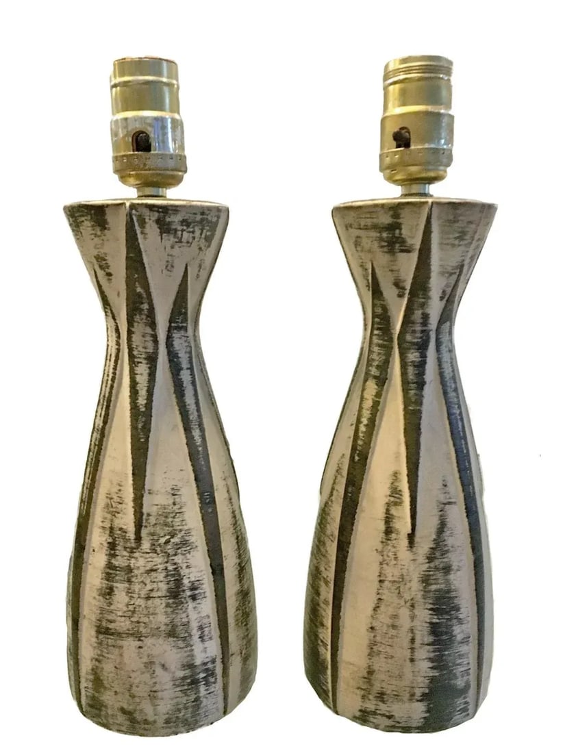 1950s Molded Ceramic Table Lamps, Hand Painted With Embossed Pattern - a Pair - 4
