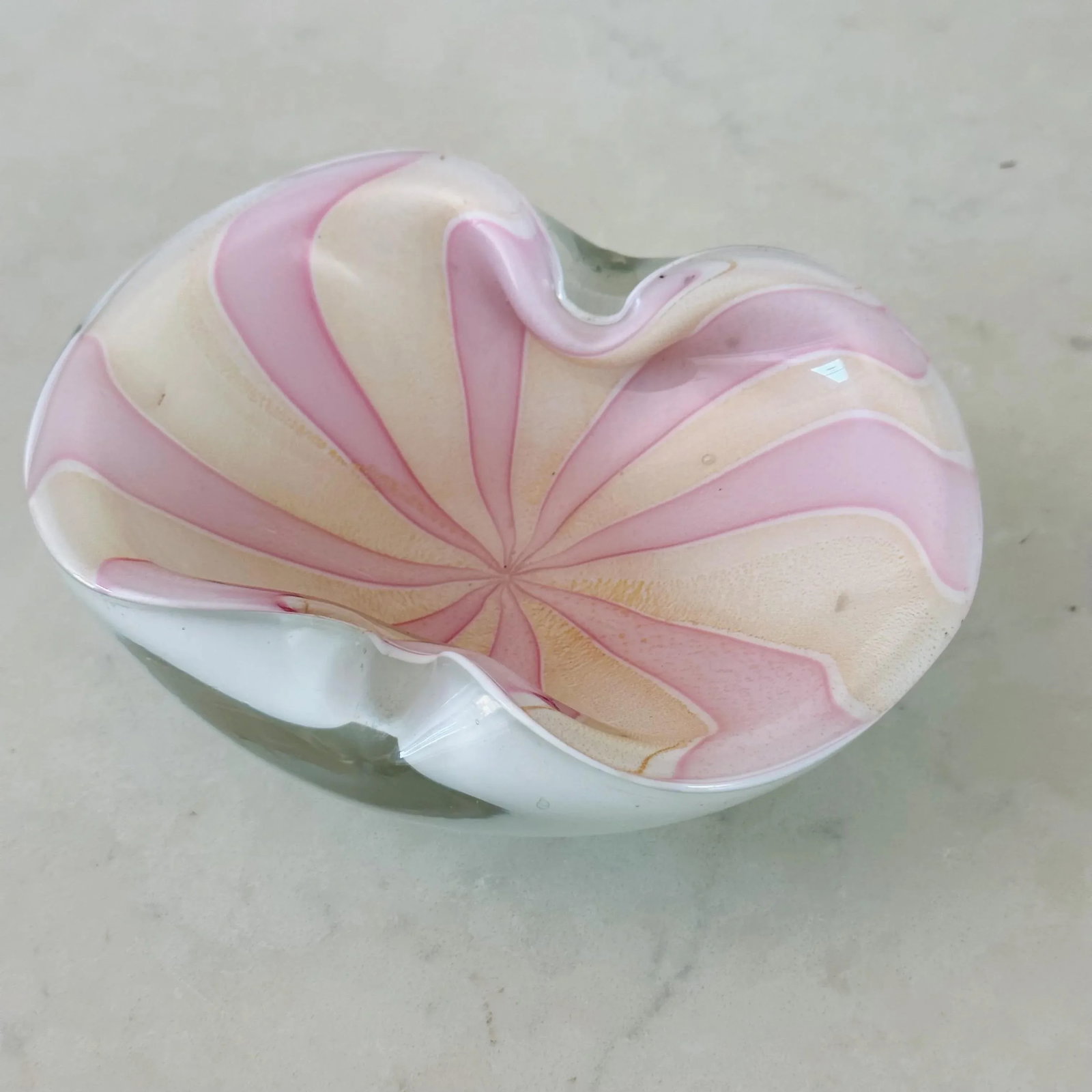 Mid-Century Murano Glass Candy Dish in Peach and Pink Pinwheel Stripes With White - 3