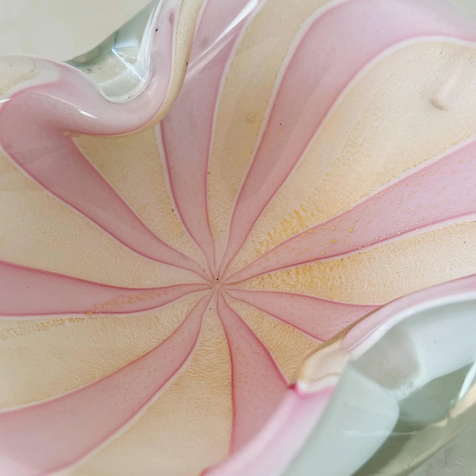 Mid-Century Murano Glass Candy Dish in Peach and Pink Pinwheel Stripes With White - 5