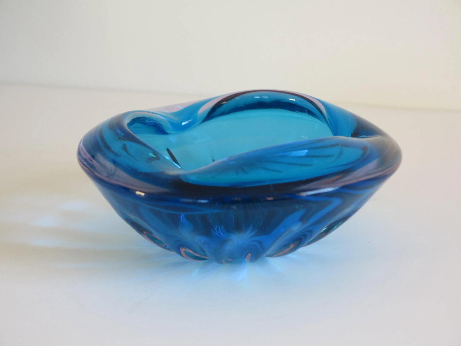 Mid Century Bright Blue Murano Glass Bowl With Starburst Ribbing - 10