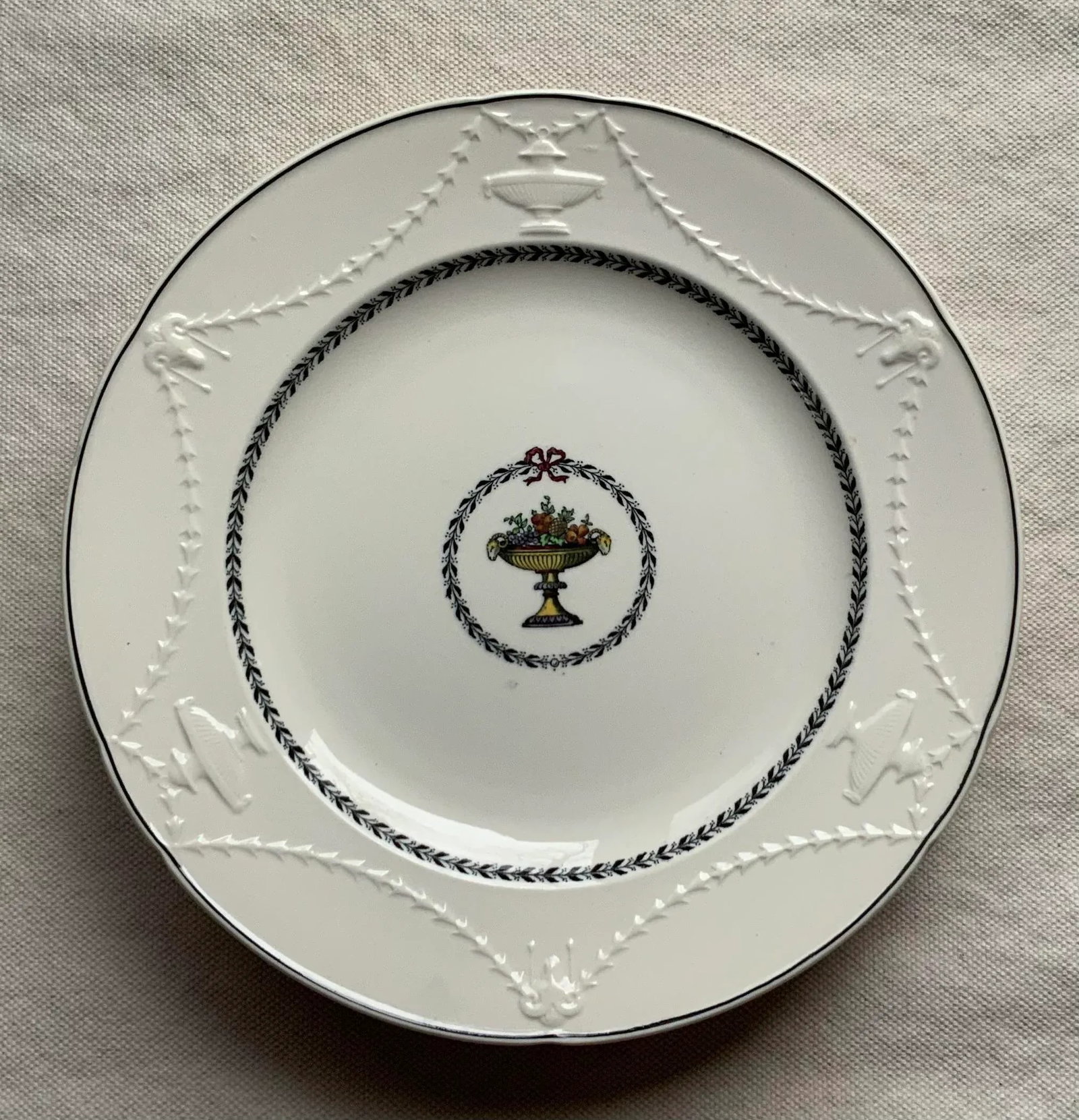Rare Copeland Spode Neoclassical Dinner Plates, c.1900 - 12