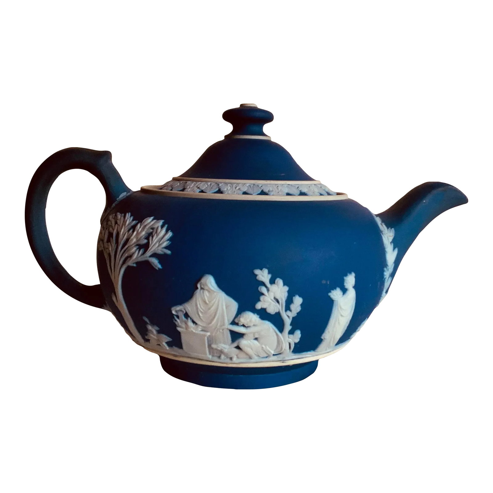 Exquisite Wedgwood Bone China Jasperware Dipped Teapot - "Classical" Pattern (1 of 7)