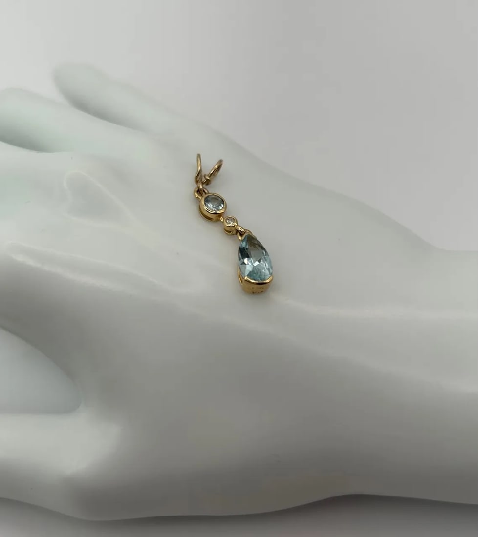 Teardrop Aquamarine and Diamond 14k Yellow Gold Pendant - 10