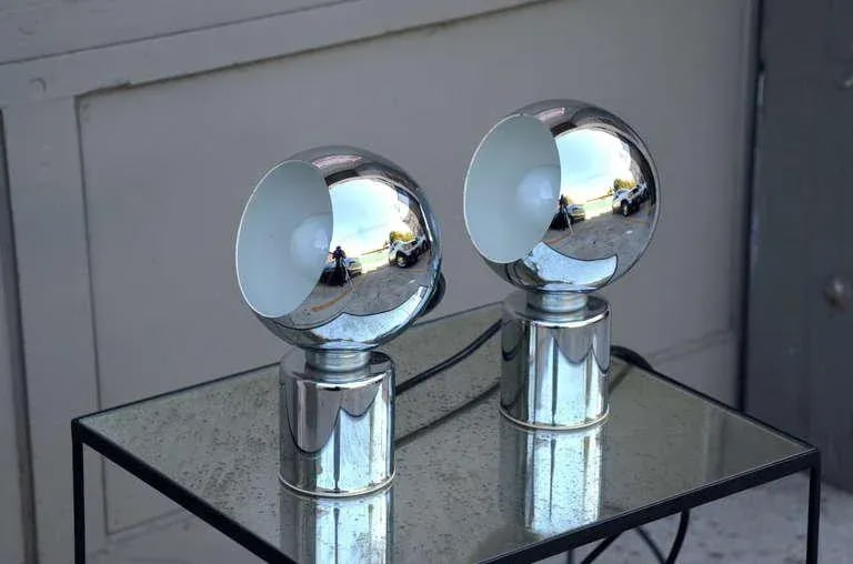 Articulated Globe Spotlights by Reggiani Lampadari - a Pair - 4