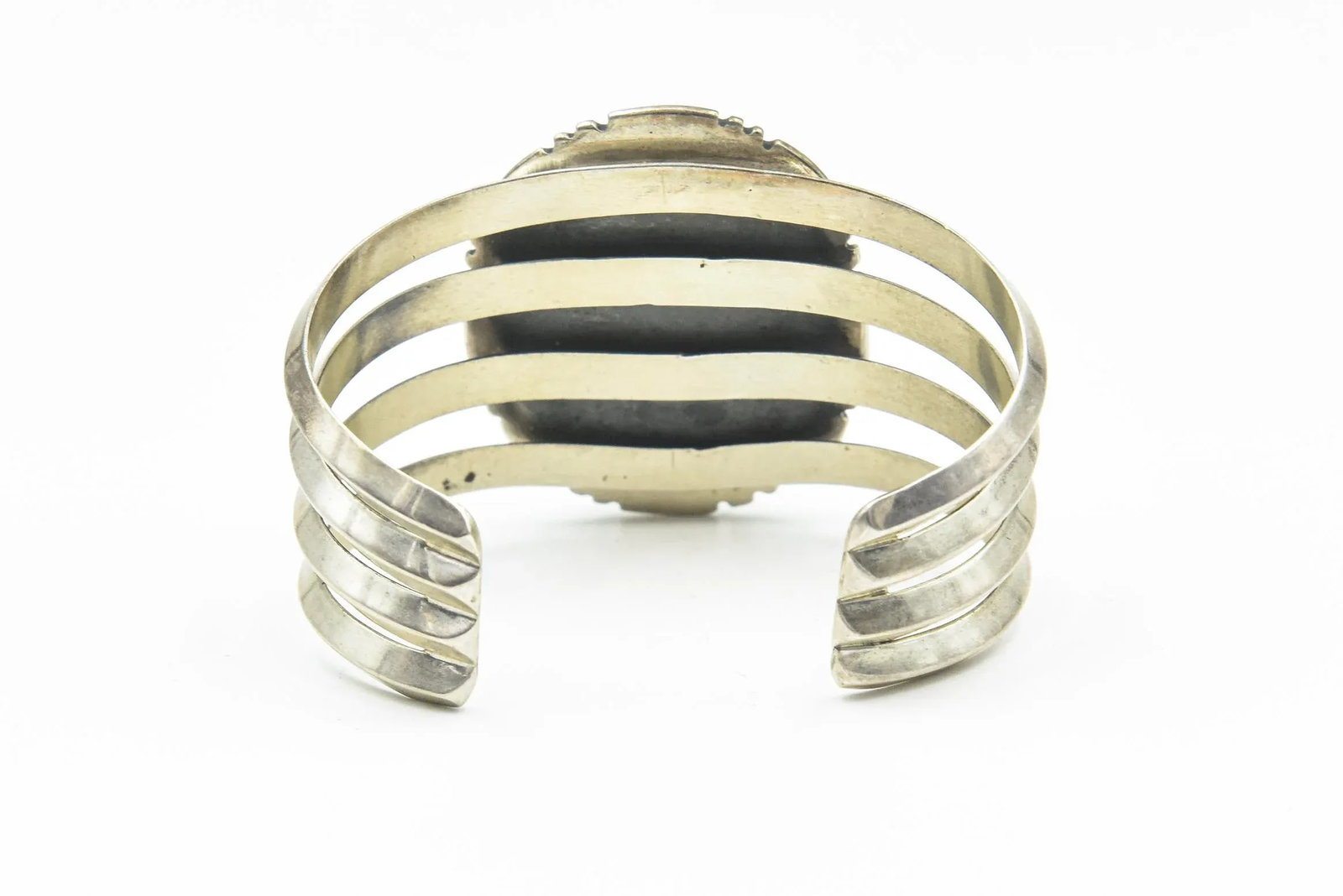 Late 20th Century Large Navajo Native American Sterling Silver and Malachite Cuff Bracelet by Begay - 5