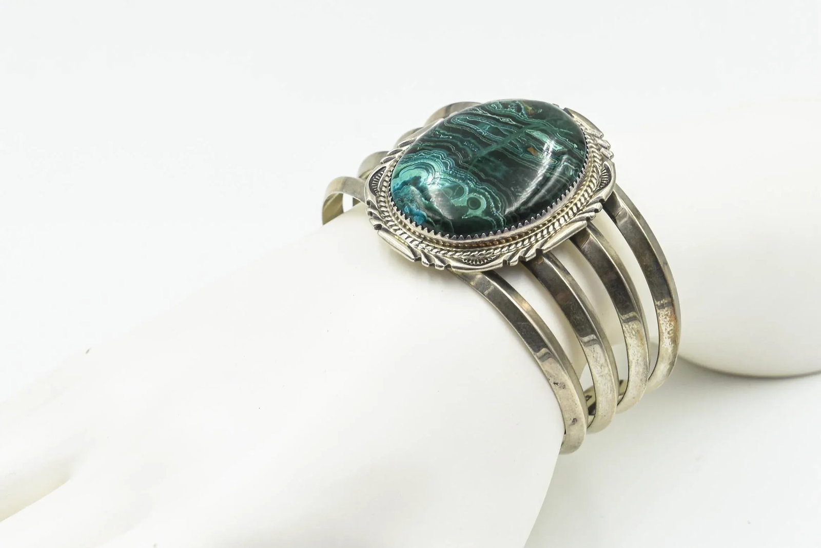 Late 20th Century Large Navajo Native American Sterling Silver and Malachite Cuff Bracelet by Begay - 8