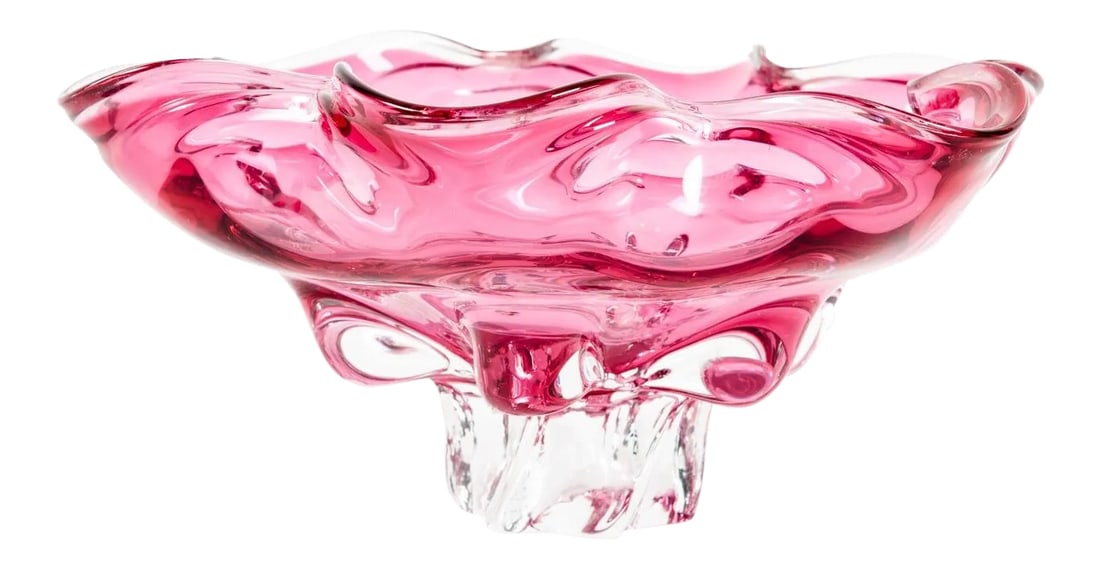 Vintage Murano Glass Cranberry Center Piece: Vintage Murano Cranberry Center Piece Bowl. Excellent Condition. The Center Piece Bowl Measure 12 inches Diameter X 5 inches High. Condition: Alterations: Original Condition Unaltered Imperfections: