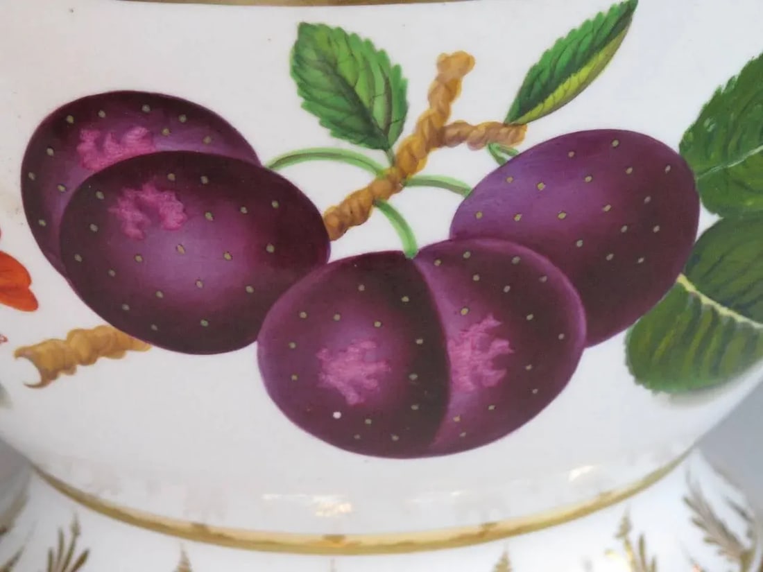 Paris Porcelain Polychromed Double-Handled Cache Pot/Jardiniere - 7