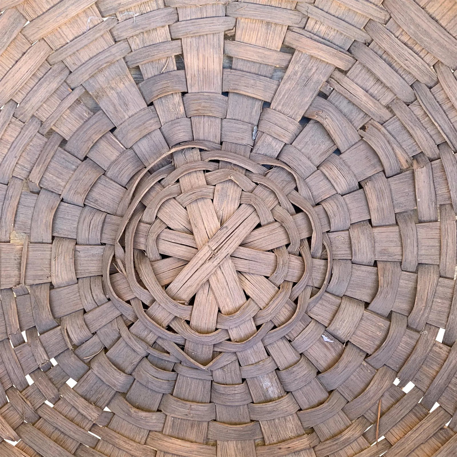 19th Century American Splint Oak Gathering Basket - 8