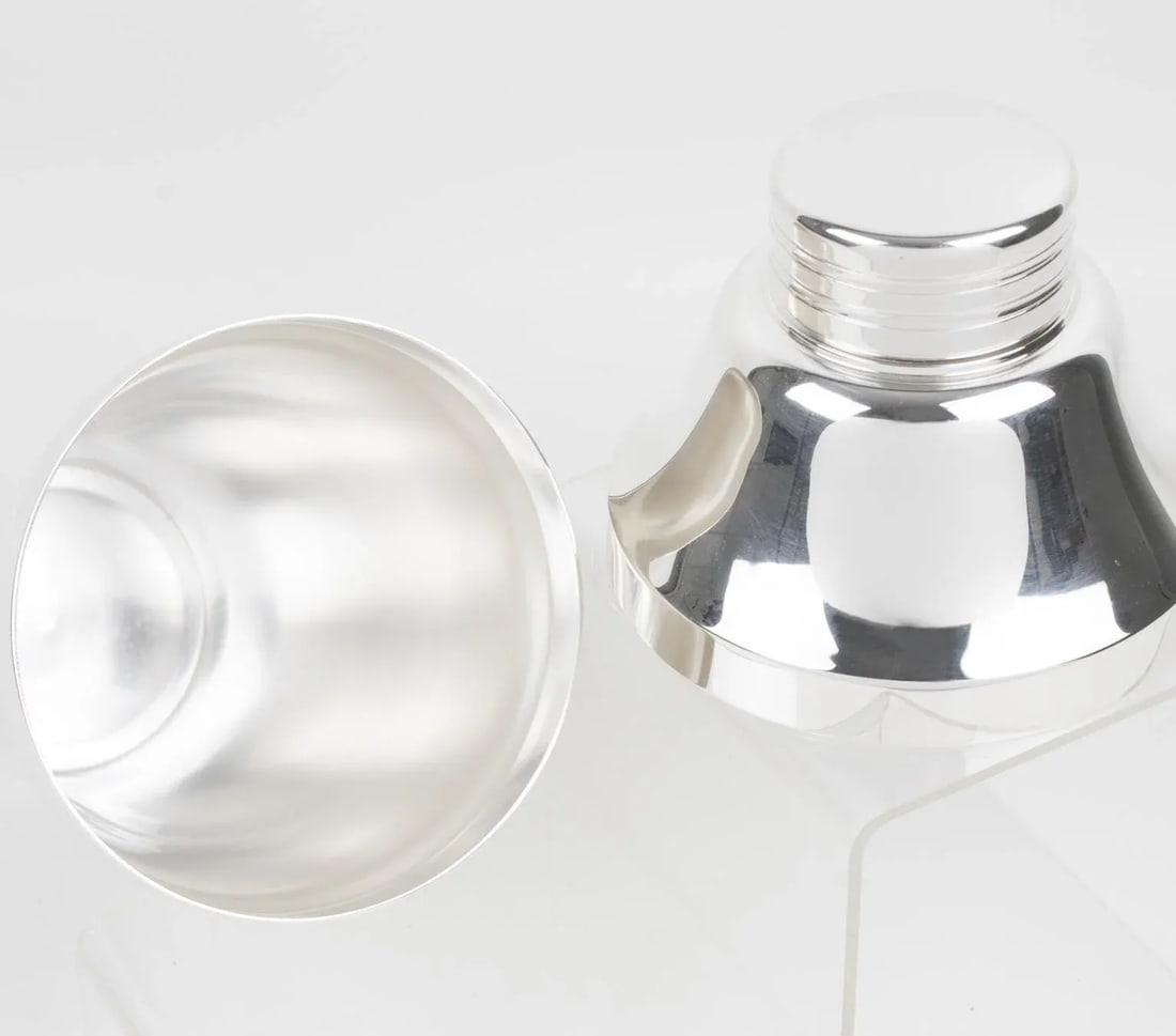 Art Deco Silver Plate Cocktail Shaker by Silversmith Saint Medard France - 4