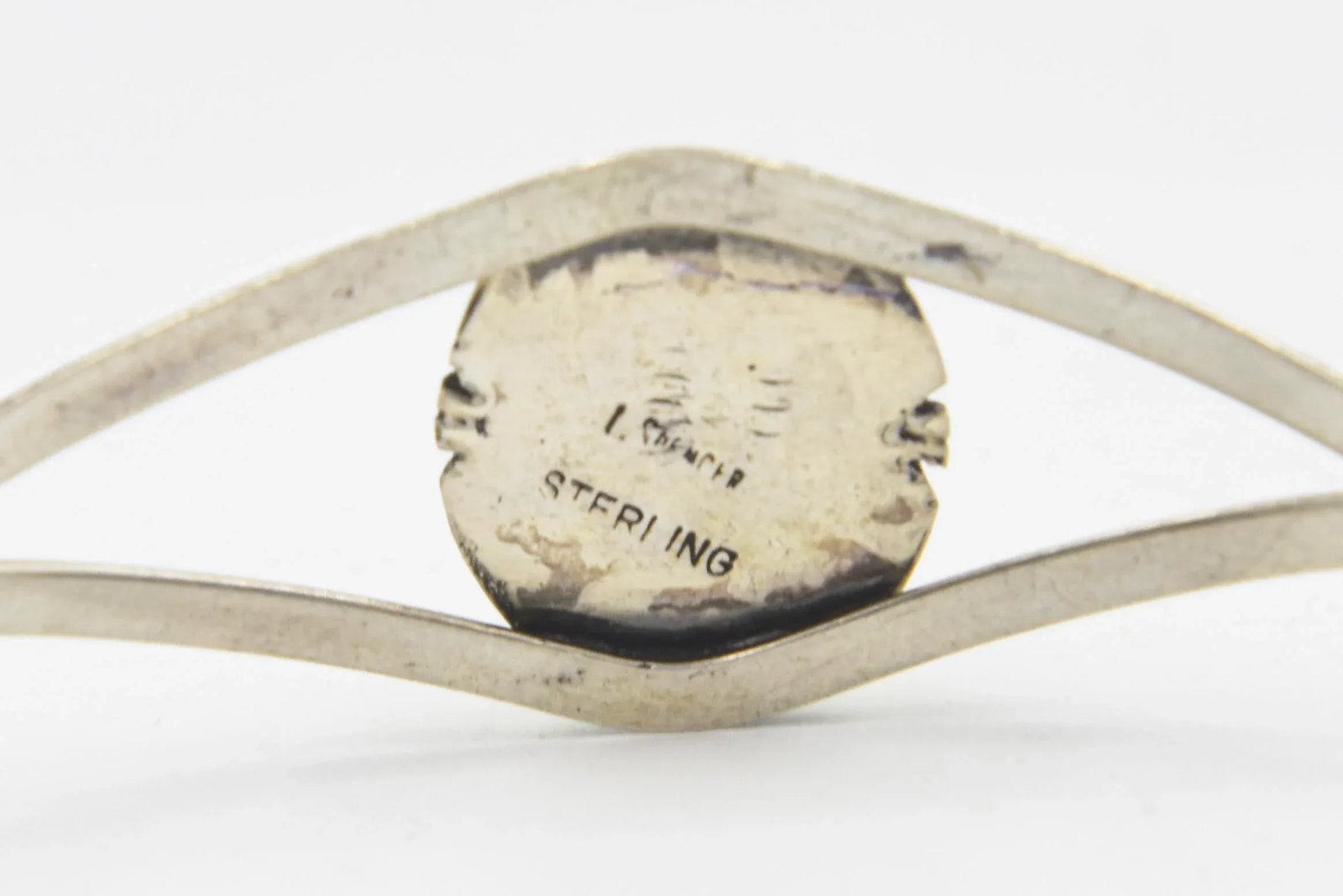 Late 20th Century Southwestern Native American Spiny Oyster Sterling Silver Cuff Bracelet - 7